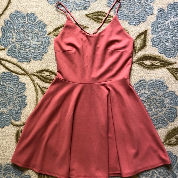 Dresses & Skirts - Salmon pink dress